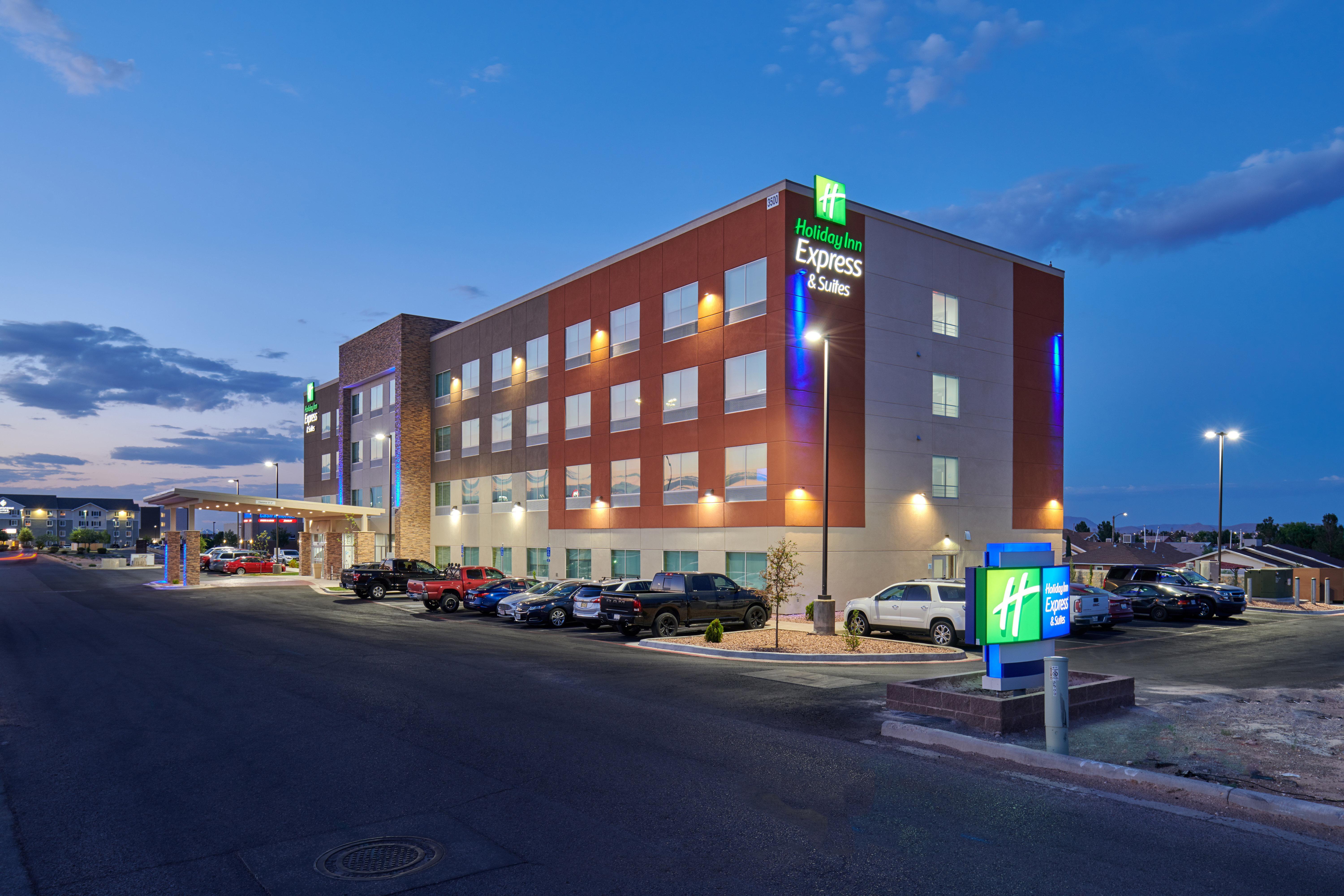 Holiday Inn Express & Suites El Paso East-Loop 375 By Ihg Esterno foto