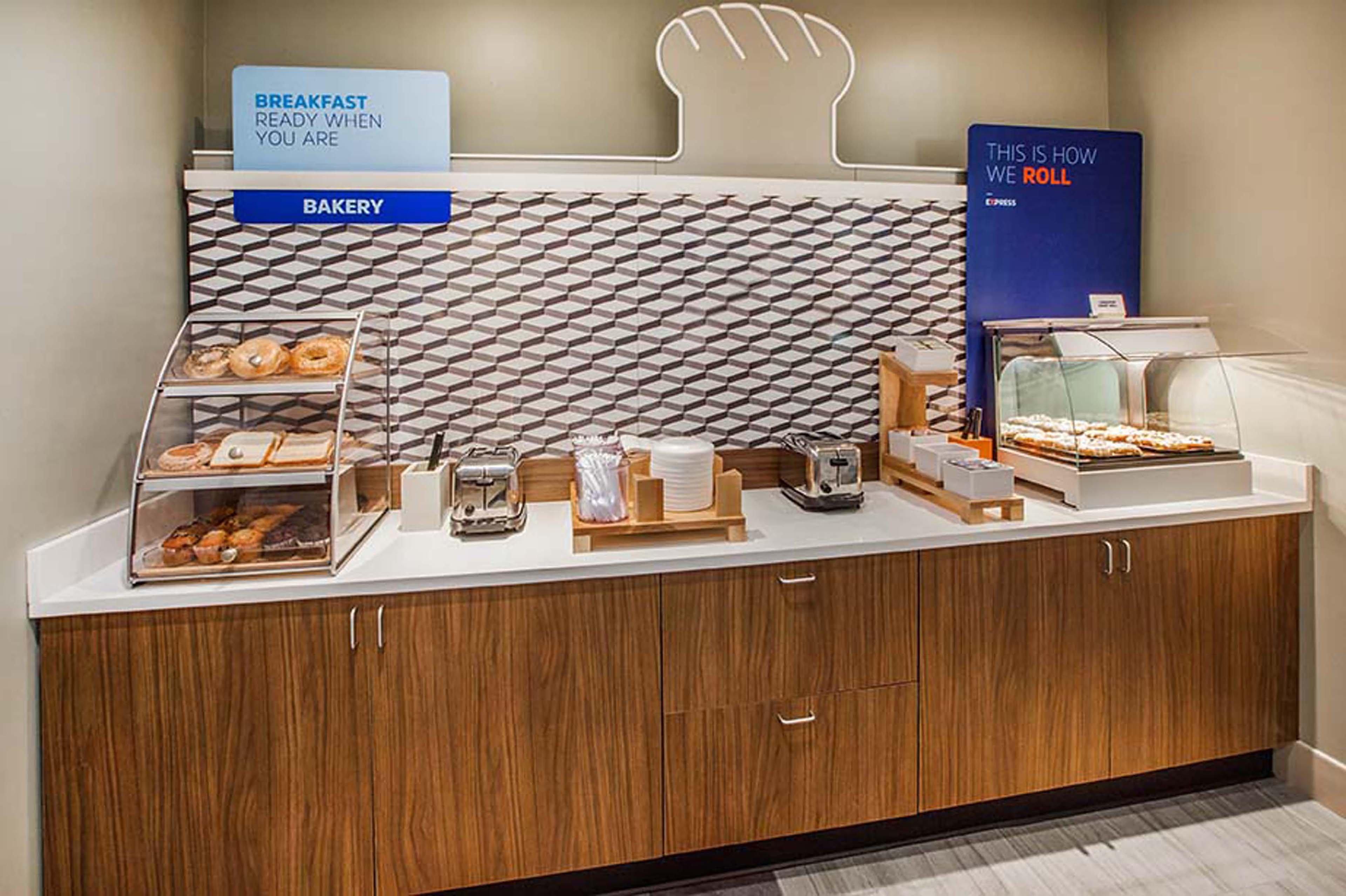 Holiday Inn Express & Suites El Paso East-Loop 375 By Ihg Esterno foto